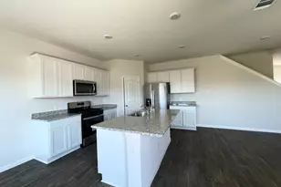 149 Alamo Vine Loop, Kyle, TX 78640 - Photo 5