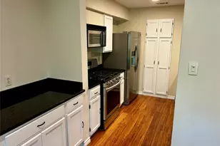 3839 Dry Creek Dr, Austin, TX 78731 - Photo 3