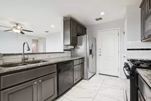 20111 Travis Dr, Lago Vista, TX 78645 - Photo 11