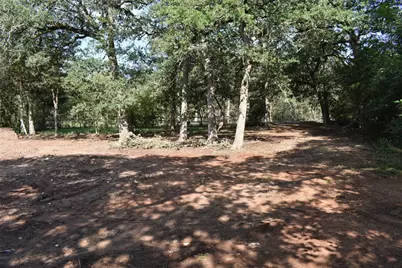 276 Arrowhead Drive, Smithville, TX 78957 - Photo 3