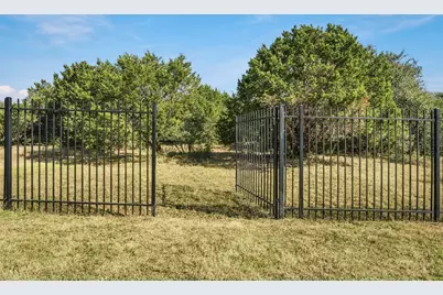 1222 Jacksdaw Drive, Austin, TX 78737 - Photo 37