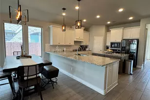 2004 Stirling St, Leander, TX 78641 - Photo 5