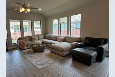 2004 Stirling Street, Leander, TX 78641 - Photo 7