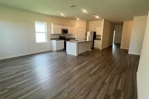 341 Sieders St St, Taylor, TX 76574 - Photo 3