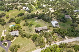 701 Oakwood Ln, Dripping Springs, TX 78620 - Photo 37
