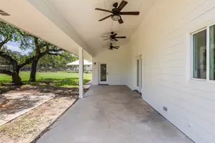 701 Oakwood Ln, Dripping Springs, TX 78620 - Photo 33