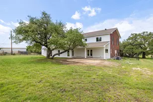 701 Oakwood Ln, Dripping Springs, TX 78620 - Photo 31