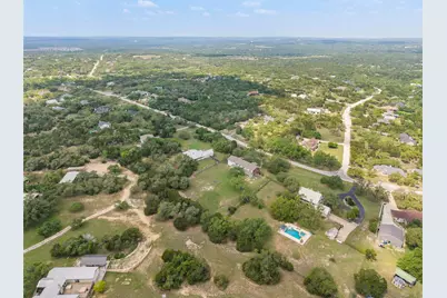701 Oakwood Lane, Dripping Springs, TX 78620 - Photo 35