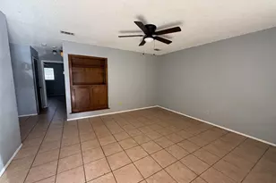 1402 Barbergale St, Pflugerville, TX 78660 - Photo 3