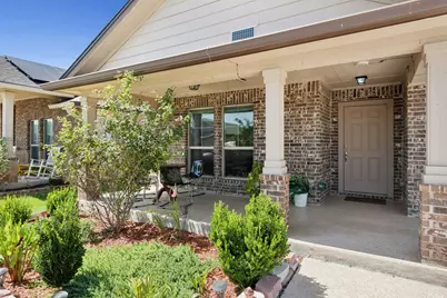 113 Reagor Drive, Taylor, TX 76574 - Photo 1