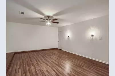811 Canyon Bend Road, Pflugerville, TX 78660 - Photo 7