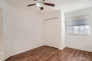 811 Canyon Bend Rd, Pflugerville, TX 78660 - Photo 9
