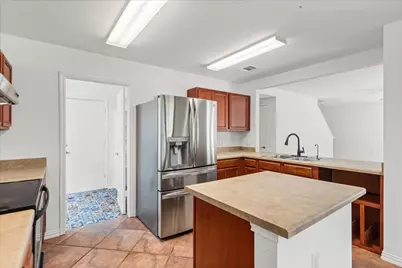 4600 Cottonwood Street, Austin, TX 78744 - Photo 9