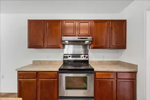 4600 Cottonwood St, Austin, TX 78744 - Photo 9