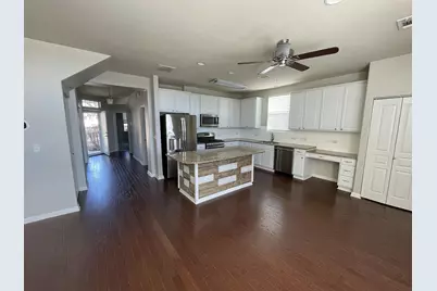 5136 Hellman, Kyle, TX 78640 - Photo 3