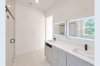 508 Sendera Valley, Canyon Lake, TX 78133 - Photo 11