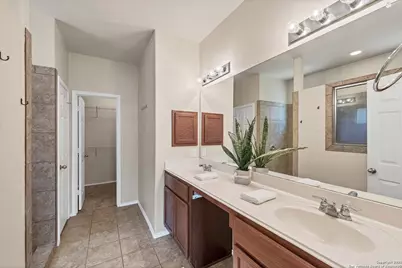 2063 Western Pecan, New Braunfels, TX 78130 - Photo 21