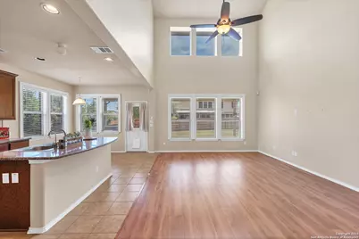 2063 Western Pecan, New Braunfels, TX 78130 - Photo 9