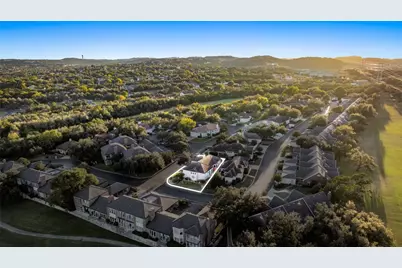 2 Tournament Way, The Hills, TX 78738 - Photo 37