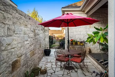 2 Tournament Way, The Hills, TX 78738 - Photo 27