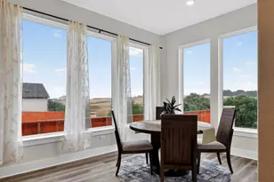 301 McMillian Dr, Liberty Hill, TX 78642 - Photo 9