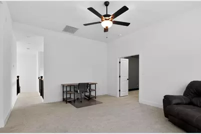 301 McMillian Drive, Liberty Hill, TX 78642 - Photo 17