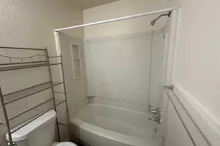 6912 Branchwood Dr, Austin, TX 78744 - Photo 7