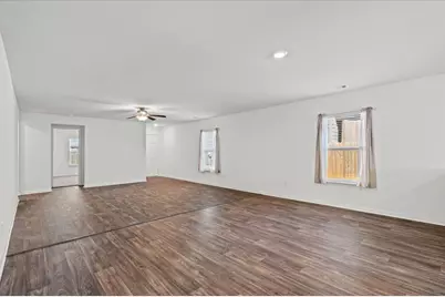 19012 Speculator Lane, Elgin, TX 78621 - Photo 9