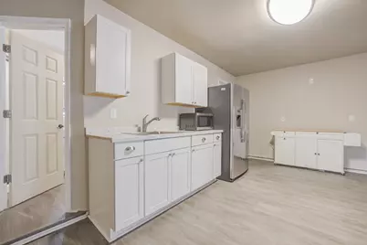 5303 Shady Oaks Circle #B, Kingsland, TX 78639 - Photo 5