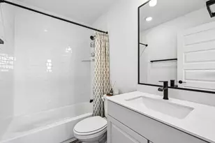 615 Bernese Pass, Austin, TX 78745 - Photo 19