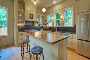 3309 Larry Ln, Austin, TX 78722 - Photo 9