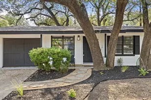 2411 S 6th St, Austin, TX 78704 - Photo 5