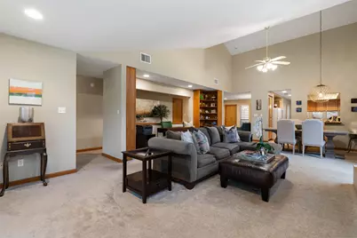 6820 N Cypress Point #12, Austin, TX 78746 - Photo 17