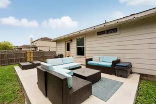 340 Feathergrass Dr, Buda, TX 78610 - Photo 25