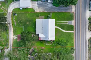 107 W Holland St, San Marcos, TX 78666 - Photo 19