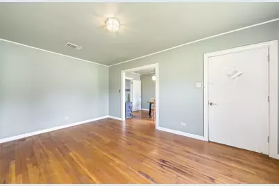107 W Holland Street, San Marcos, TX 78666 - Photo 7