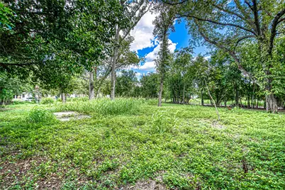 722 S Lbj Drive, San Marcos, TX 78666 - Photo 9
