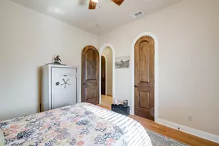 404 Bendito Way, Marble Falls, TX 78654 - Photo 5