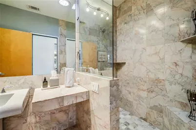 20505 Genessee Cove, Lago Vista, TX 78645 - Photo 23