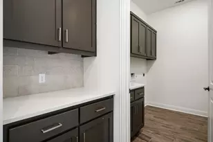 19113 Freeman Cir, Austin, TX 78738 - Photo 11