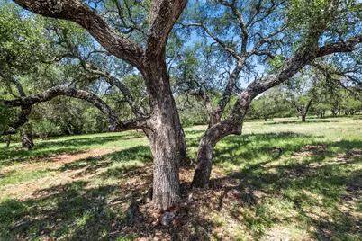 8002 Lachite Drive, Horseshoe Bay, TX 78657 - Photo 23