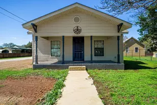 103 N Ave Q Ave, Johnson City, TX 78636 - Photo 1