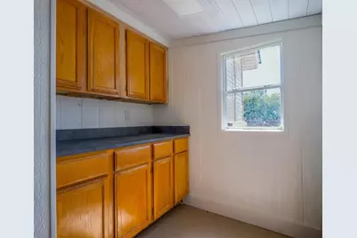 103 N Avenue Q Avenue, Johnson City, TX 78636 - Photo 7