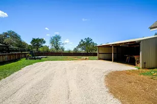 103 N Ave Q Ave, Johnson City, TX 78636 - Photo 15