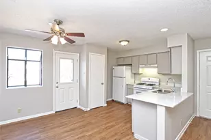 301 Algerita Dr, Georgetown, TX 78628 - Photo 7
