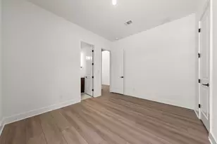 117 Burke St, Liberty Hill, TX 78642 - Photo 11