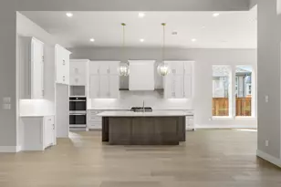 117 Burke St, Liberty Hill, TX 78642 - Photo 11