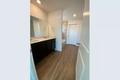 112 Wolseley Drive, Hutto, TX 78634 - Photo 11