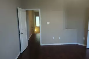 3300 Forest Creek Dr, Round Rock, TX 78664 - Photo 7