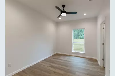 508 Brown Street, Lockhart, TX 78644 - Photo 11